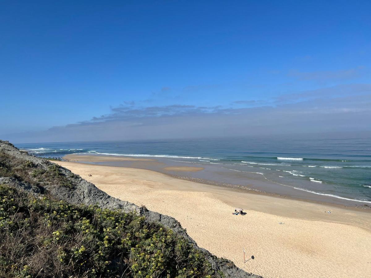 Golden Rock Beach Apartment Pedra Do Ouro Экстерьер фото